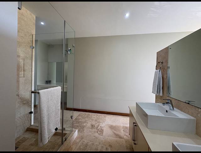 3 BEDROOM FREEHOLD FOR SALE IN ZIMBALI ESTATE